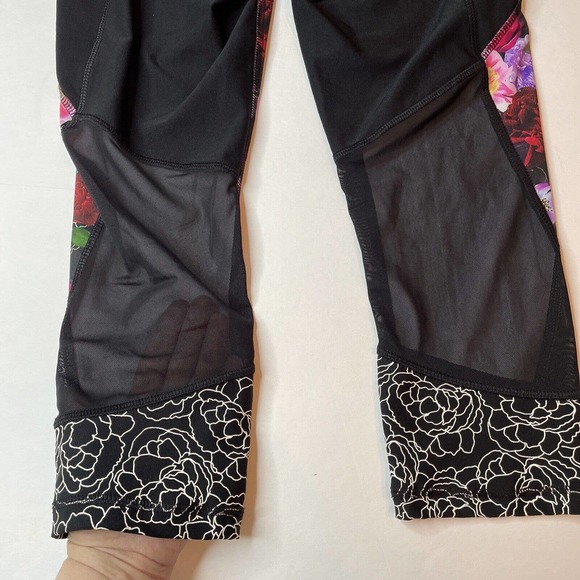RBX Floral Black Legging Capri Mid Ride Vented Mesh S Small Workout Yoga Running - Picture 6 of 8
